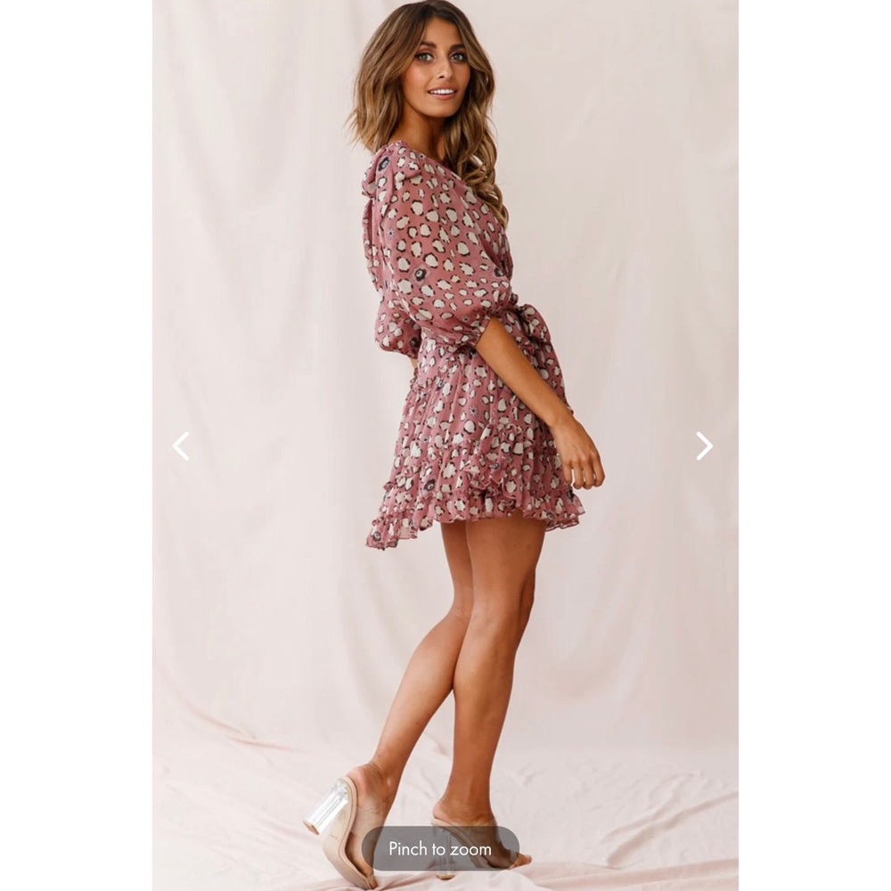 SELFIE LESLIE CHERISH BOW SHOULDER RUFFLE DETAIL DRESS ROSE - Picture 4 of 13